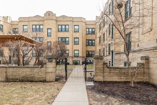 4023 N Mozart St Unit 2, Chicago, IL 60618