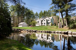 55 Boxboro Rd, Stow, MA 01775