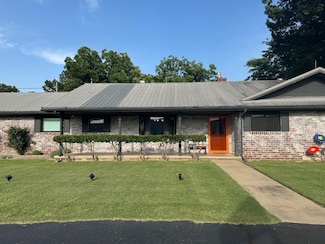 202 Warren Rd, Eufaula, OK 74432
