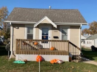 1920 Mallory St SW, Cedar Rapids, IA 52404