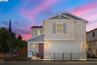 860 Pecan Tree Ln, Galt, CA 95632