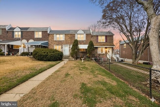 5122 Whitehall Dr, Clifton Heights, PA 19018