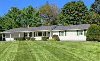4 Dunster Dr, Hanover, NH 03755
