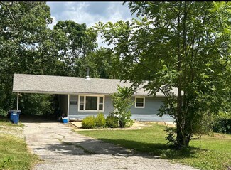 3850 Ronnie Ln, Pacific, MO 63069