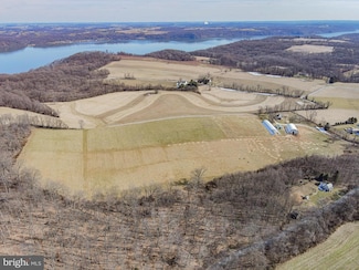 219 Krick Rd, Delta, PA 17314