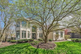 4323 Esquire Cir, Naperville, IL 60564