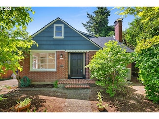 1605 SE 22nd Ave, Portland, OR 97214