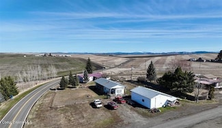 105 2nd Ave, Nezperce, ID 83543