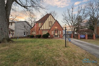 2407 Densmore Dr, Toledo, OH 43606