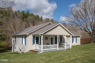534 Sulpher Spring Rd, Chilhowie, VA 24319