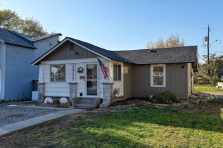 2929 N Altamont St, Spokane, WA 99207