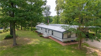 113 Robin Hood Rd, Dry Prong, LA 71423