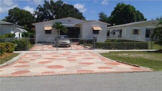 1361 NE 157th St, North Miami Beach, FL 33162