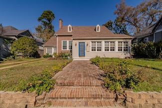 711 6th Ave N, Columbus, MS 39701