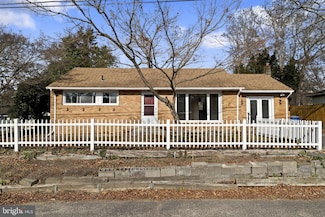 376 Wildrose St, Browns Mills, NJ 08015