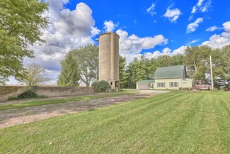 120 County Road 1800 N, Seymour, IL 61875