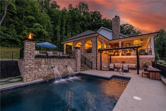 518 Dove Valley Ln, Seneca, SC 29678