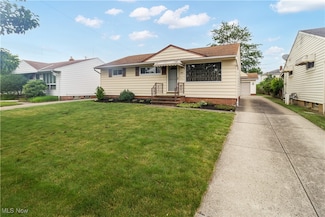 3307 Dellwood Dr, Cleveland, OH 44134