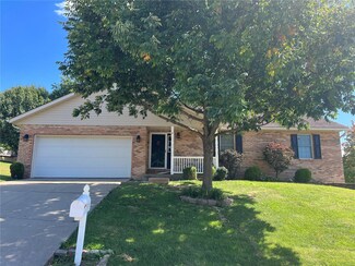 2 Spring Terrace Ct, Columbia, IL 62236