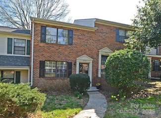 8843 Hunter Ridge Dr Unit 8843, Charlotte, NC 28226