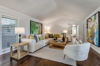 6130 Bandera Ave Unit C, Dallas, TX 75225