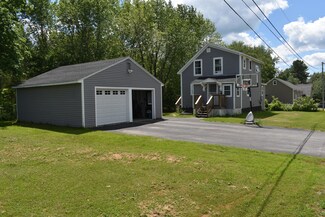 29 Greenwood Park, Winthrop, ME 04364