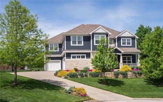 4906 Hickok Ct, Lawrence, KS 66049
