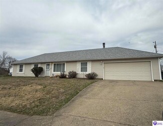 1595 Cypress Dr, Radcliff, KY 40160