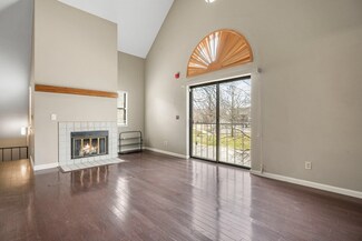 519 D'Onofrio Dr Unit 5, Madison, WI 53719