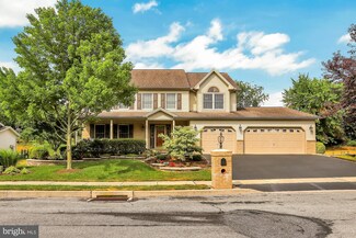 120 Koch Ln, Harrisburg, PA 17112