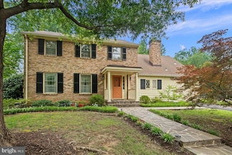 8717 Highgate Rd, Alexandria, VA 22308