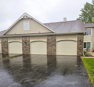 7642 Creek Bend Unit 7642, Rockford, IL 61114
