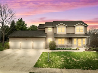 411 Cobble Creek Ln, Heyworth, IL 61745