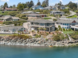 108 Sea Cliff Terrace, Brookings, OR 97415