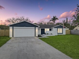 3214 40th St W, Bradenton, FL 34205