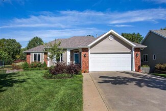 3112 Willowood Cir, Manhattan, KS 66502