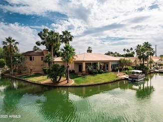 2128 E Clipper Ln, Gilbert, AZ 85234