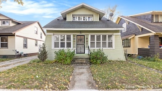 316 Beulah St SE, Grand Rapids, MI 49507