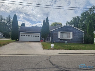 551 W Main St, Napoleon, OH 43545