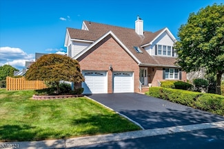 3 Tunison Close, Hillsborough, NJ 08844