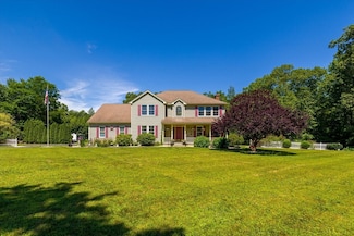 33 Helen Ln, Belchertown, MA 01007