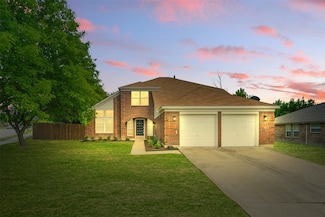 8404 Little Fawn Ln, Dallas, TX 75249