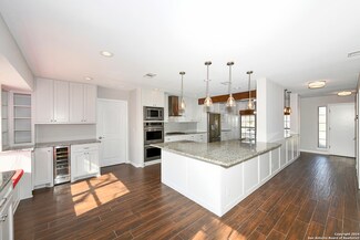 13735 Stony Forest Dr, San Antonio, TX 78231