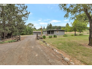 310 Cottonwood St, Gaston, OR 97119
