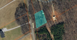1928 Riddle Rd, Chatham, VA 24531