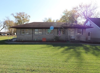 501 E Lincoln St, Kentland, IN 47951
