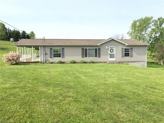 4793 County Road 15, Rayland, OH 43943