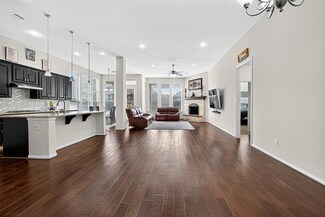 18211 KilMacOlm Dr, Richmond, TX 77407