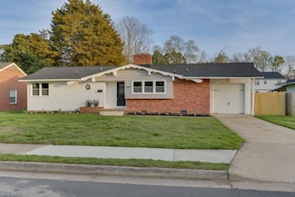 477 Colony Rd, Newport News, VA 23602