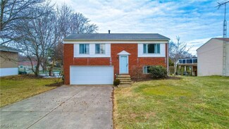 2930 12th St NW, Massillon, OH 44646